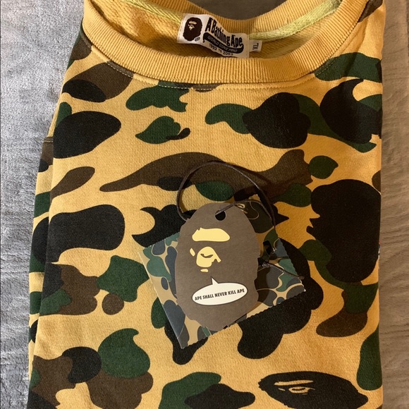 Mens Bape XL Crew Neck - Picture 3 of 4